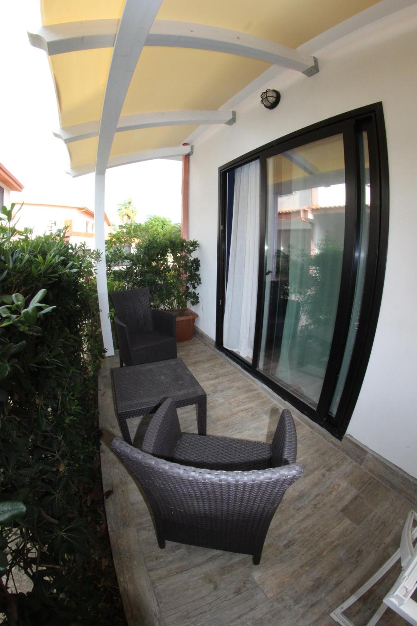Residence Hotel La Taverna Капо-Ватикано Екстер'єр фото