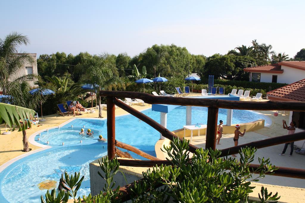 Residence Hotel La Taverna Капо-Ватикано Екстер'єр фото