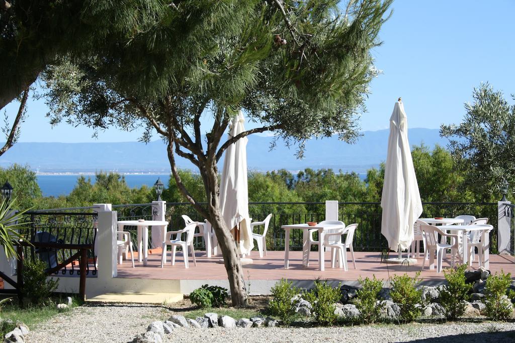 Residence Hotel La Taverna Капо-Ватикано Екстер'єр фото